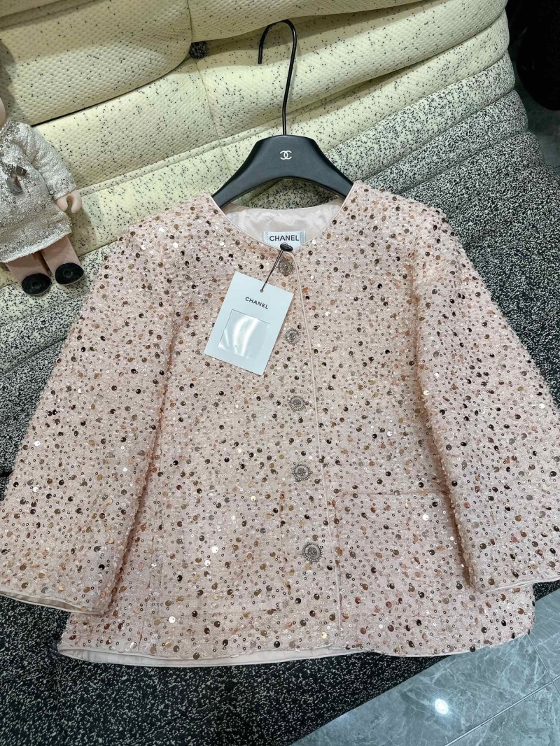 Ch*el coats